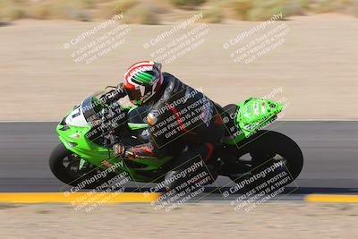 media/Oct-08-2022-SoCal Trackdays (Sat) [[1fc3beec89]]/Turn 9 Inside (10am)/